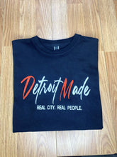 Unisex Classic T-Shirt - Black/White/Navy/Red