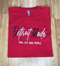 Unisex Classic T-Shirt - Black/White/Navy/Red